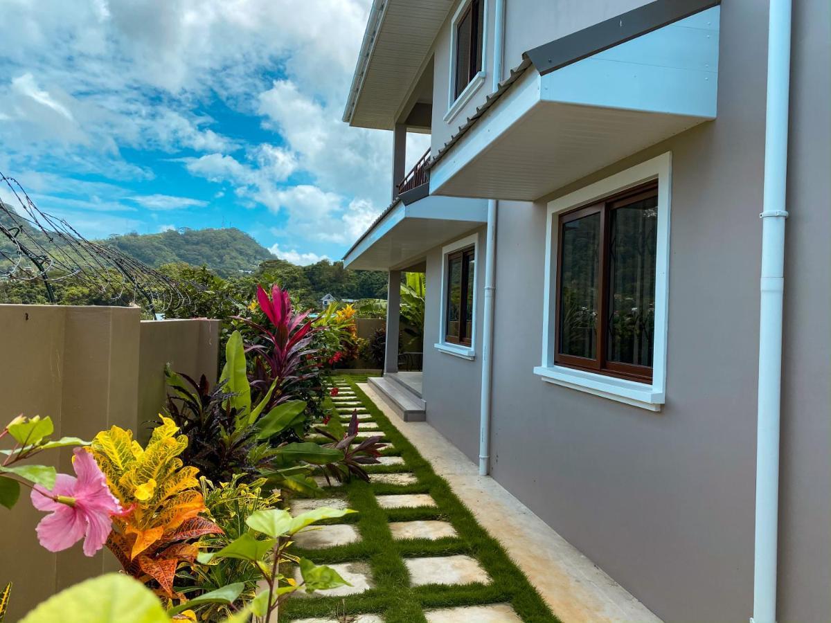 Whispering Palms Apartment Bel Ombre Exterior photo