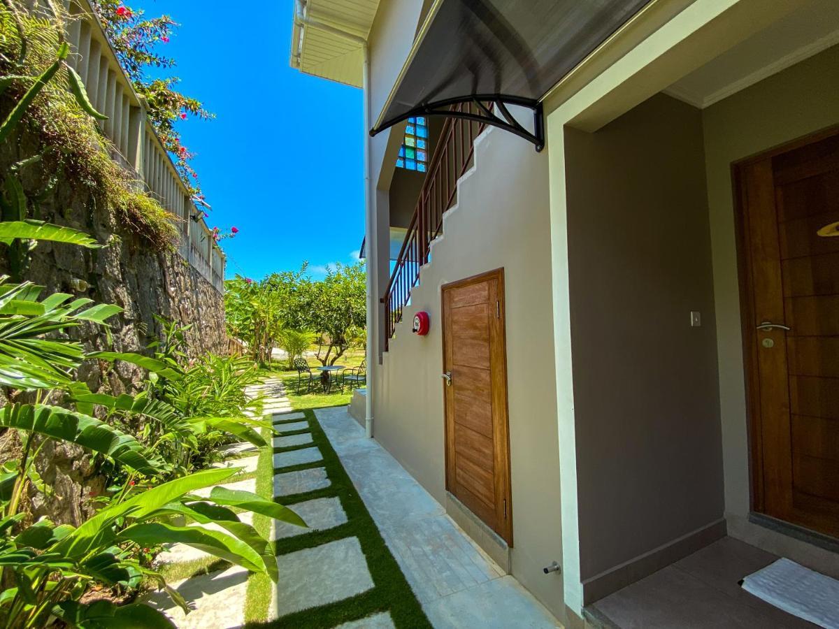 Whispering Palms Apartment Bel Ombre Exterior photo